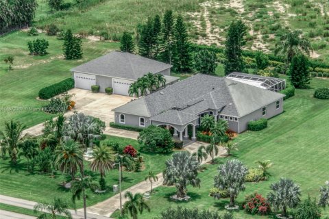 Casa en venta en Lake Placid, Florida, 3 dormitorios, 328.69 m2 № 1128590 - foto 24