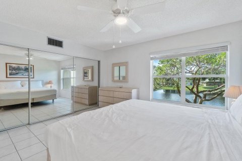 Copropriété à vendre à Royal Palm Beach, Floride: 2 chambres, 101.08 m2 № 837768 - photo 12