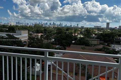 Condominio en venta en Miami, Florida, 2 dormitorios, 99.59 m2 № 1380380 - foto 2