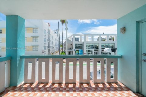 Condominio en venta en Miami Beach, Florida, 2 dormitorios, 87.33 m2 № 1345947 - foto 22