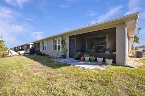 Villa ou maison à vendre à Punta Gorda, Floride: 2 chambres, 140.28 m2 № 859361 - photo 29