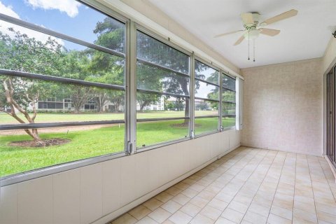 Copropriété à vendre à Coconut Creek, Floride: 2 chambres, 107.95 m2 № 673054 - photo 5