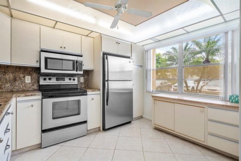 Copropriété à vendre à Coconut Creek, Floride: 2 chambres, 107.95 m2 № 673054 - photo 21