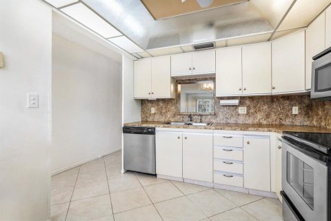 Condominio en venta en Coconut Creek, Florida, 2 dormitorios, 107.95 m2 № 673054 - foto 20