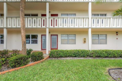 Condominio en venta en Coconut Creek, Florida, 2 dormitorios, 107.95 m2 № 673054 - foto 22