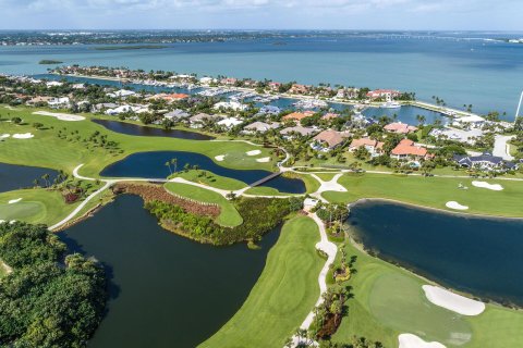 Villa ou maison à vendre à Stuart, Floride: 5 chambres, 1078.22 m2 № 310161 - photo 13