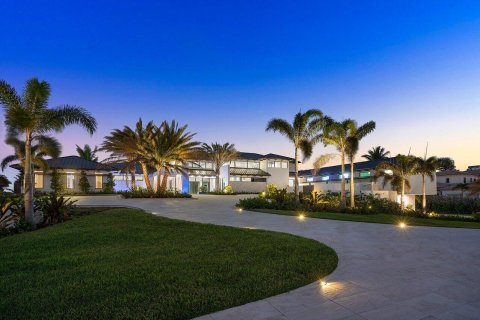 Villa ou maison à vendre à Stuart, Floride: 5 chambres, 1078.22 m2 № 310161 - photo 25