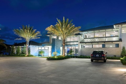 Villa ou maison à vendre à Stuart, Floride: 5 chambres, 1078.22 m2 № 310161 - photo 7