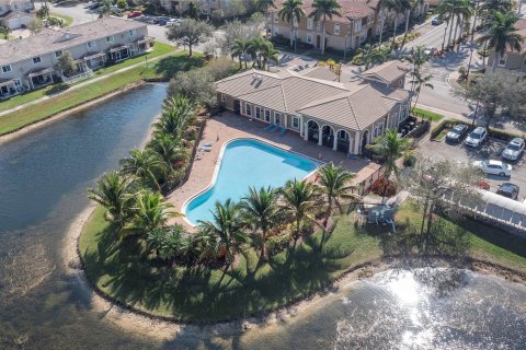 Touwnhouse à vendre à Tamarac, Floride: 3 chambres, 131.64 m2 № 1225704 - photo 27