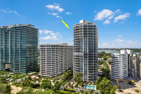 Condominio en venta en Bal Harbour, Florida, 3 dormitorios, 271.09 m2 № 1221691 - foto 9