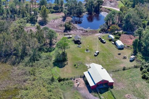 Terreno en venta en Edgewater, Florida № 1196335 - foto 2