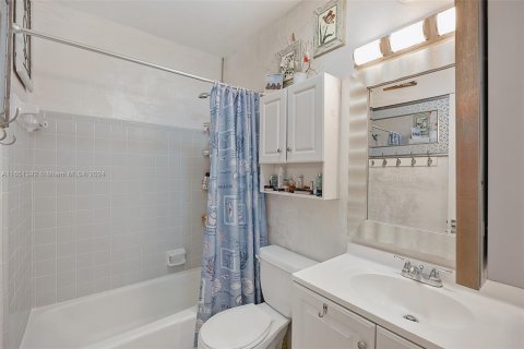 Copropriété à louer à Boynton Beach, Floride: 1 chambre, 57.04 m2 № 1333555 - photo 16