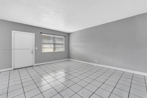 Condo in Deerfield Beach, Florida, 2 bedrooms  № 1333556 - photo 20