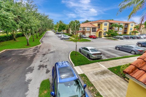 Condo in Delray Beach, Florida, 1 bedroom  № 1172245 - photo 1