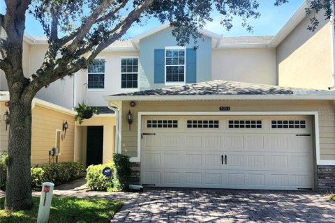 Adosado en venta en Winter Garden, Florida, 3 dormitorios, 152.17 m2 № 1361849 - foto 1