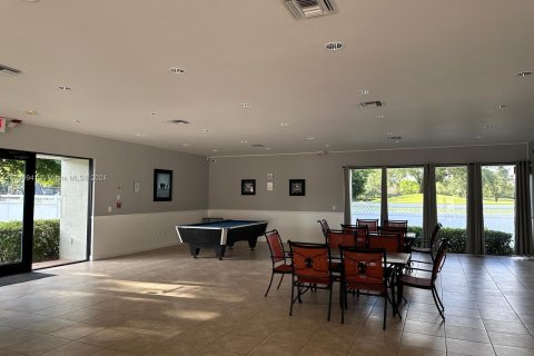 Copropriété à vendre à Davie, Floride: 2 chambres, 105.91 m2 № 1329707 - photo 13