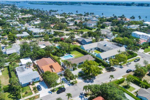 Villa ou maison à vendre à West Palm Beach, Floride: 3 chambres, 189.52 m2 № 1172131 - photo 3