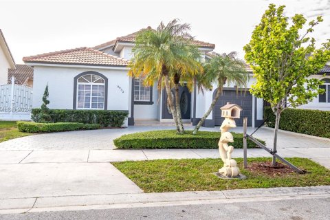 Villa ou maison à vendre à Miami Lakes, Floride: 3 chambres, 161.46 m2 № 934110 - photo 28