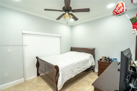 Casa en venta en Miami Lakes, Florida, 3 dormitorios, 161.46 m2 № 934110 - foto 17
