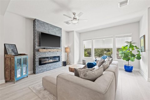 Adosado en venta en Tampa, Florida, 3 dormitorios, 179.86 m2 № 1359376 - foto 5