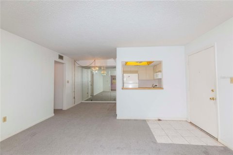 Copropriété à vendre à New Port Richey, Floride: 2 chambres, 101.08 m2 № 1357934 - photo 4