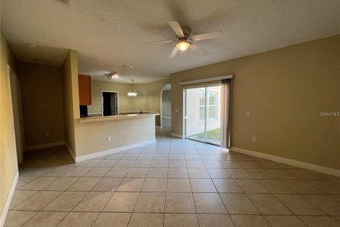 Casa en venta en Kissimmee, Florida, 4 dormitorios, 168.8 m2 № 1323652 - foto 10