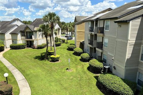 Condo in Orlando, Florida, 3 bedrooms  № 1402013 - photo 1