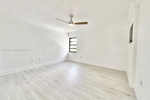 Copropriété à vendre à Miami, Floride: 4 chambres, 145.76 m2 № 1225575 - photo 15