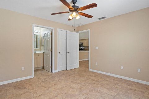 Commercial property in Englewood, Florida 2 bedrooms, 184.69 sq.m. № 1190236 - photo 8