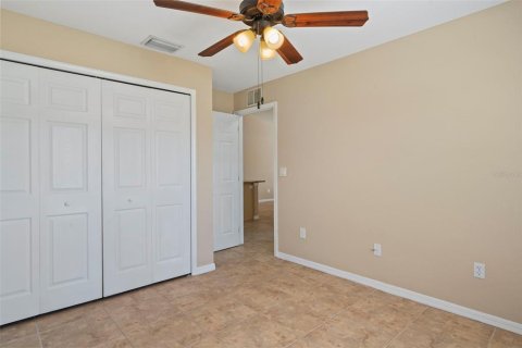 Commercial property in Englewood, Florida 2 bedrooms, 184.69 sq.m. № 1190236 - photo 6