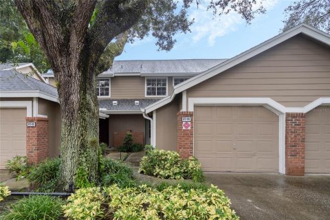 Townhouse in Altamonte Springs, Florida 3 bedrooms, 152.17 sq.m. № 1361588 - photo 1