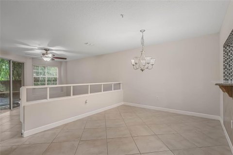 Touwnhouse à vendre à Altamonte Springs, Floride: 3 chambres, 152.17 m2 № 1361588 - photo 10