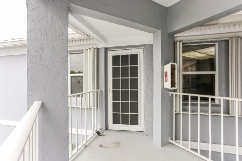 Condominio en venta en Stuart, Florida, 2 dormitorios, 111.48 m2 № 913692 - foto 3