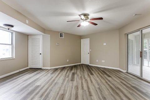 Condominio en venta en Stuart, Florida, 2 dormitorios, 111.48 m2 № 913692 - foto 14