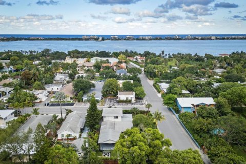 Immobilier commercial à vendre à Lake Worth, Floride: 218.51 m2 № 1221427 - photo 2