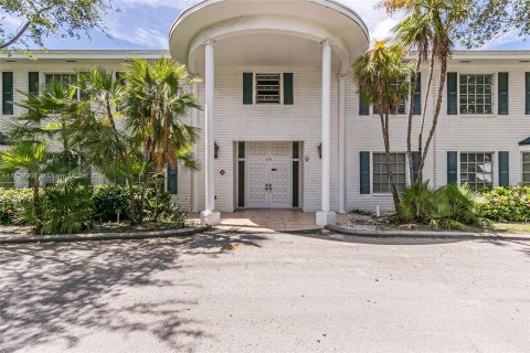 Copropriété à vendre à Fort Lauderdale, Floride: 2 chambres, 93.65 m2 № 1294042 - photo 1