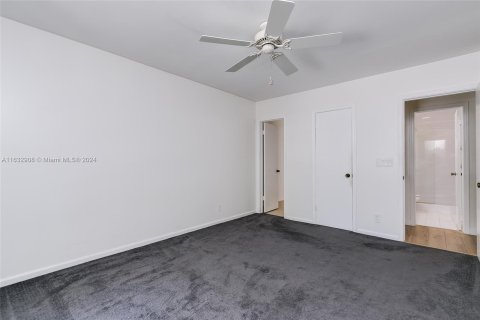 Copropriété à vendre à Fort Lauderdale, Floride: 2 chambres, 93.65 m2 № 1294042 - photo 24