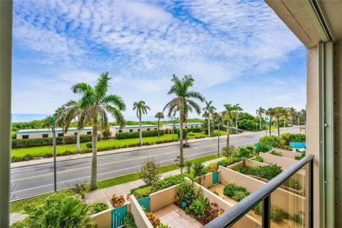 Copropriété à vendre à Hutchinson Island South, Floride: 2 chambres, 133.13 m2 № 1334217 - photo 30