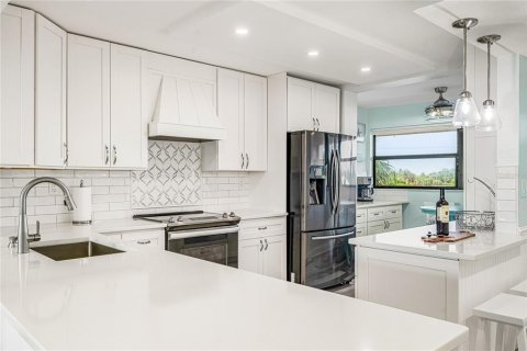 Condominio en venta en Hutchinson Island South, Florida, 2 dormitorios, 133.13 m2 № 1334217 - foto 12