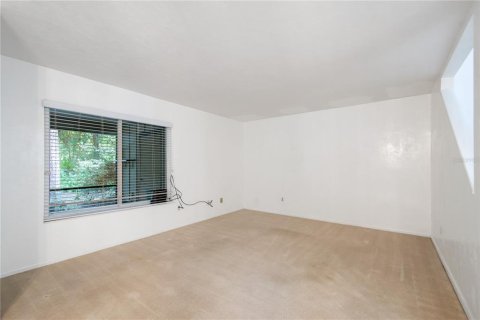 Adosado en venta en Gainesville, Florida, 3 dormitorios, 153.66 m2 № 1297437 - foto 10