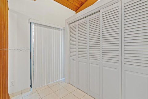 Adosado en venta en Hallandale Beach, Florida, 2 dormitorios, 156.08 m2 № 886002 - foto 14