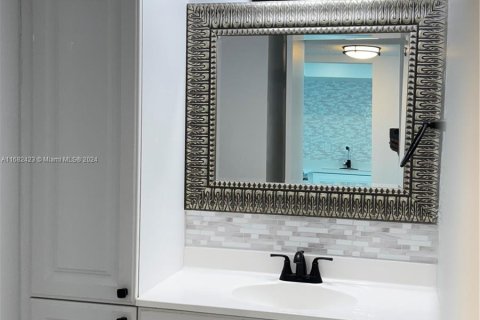 Condo in Aventura, Florida, 1 bedroom  № 1415356 - photo 6