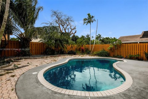 Casa en venta en Coconut Creek, Florida, 3 dormitorios, 190.91 m2 № 980936 - foto 20