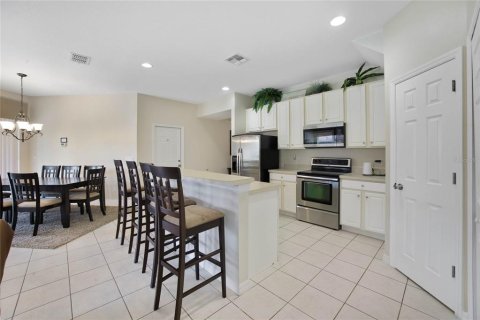 Casa en venta en Kissimmee, Florida, 4 dormitorios, 191.47 m2 № 1341684 - foto 12