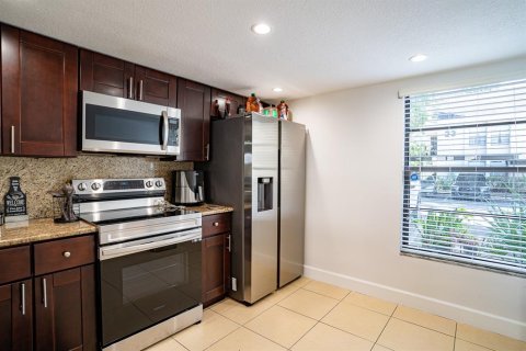 Condominio en venta en Tampa, Florida, 2 dormitorios, 104.33 m2 № 1405528 - foto 7