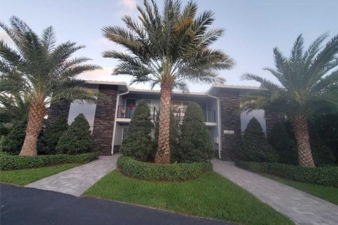 Купить коммерческую недвижимость в Помпано-Бич, Флорида № 285754 - фото 26