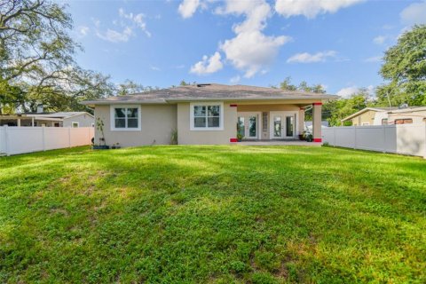 Casa en venta en Tampa, Florida, 3 dormitorios, 178.74 m2 № 1341420 - foto 25