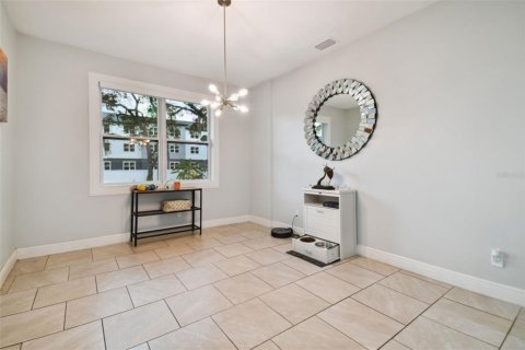 Villa ou maison à vendre à Tampa, Floride: 3 chambres, 178.74 m2 № 1341420 - photo 8