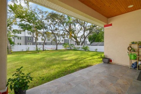 Casa en venta en Tampa, Florida, 3 dormitorios, 178.74 m2 № 1341420 - foto 24