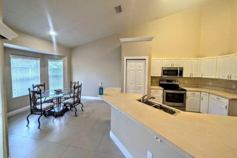 Casa en venta en Gainesville, Florida, 3 dormitorios, 171.13 m2 № 1341359 - foto 3